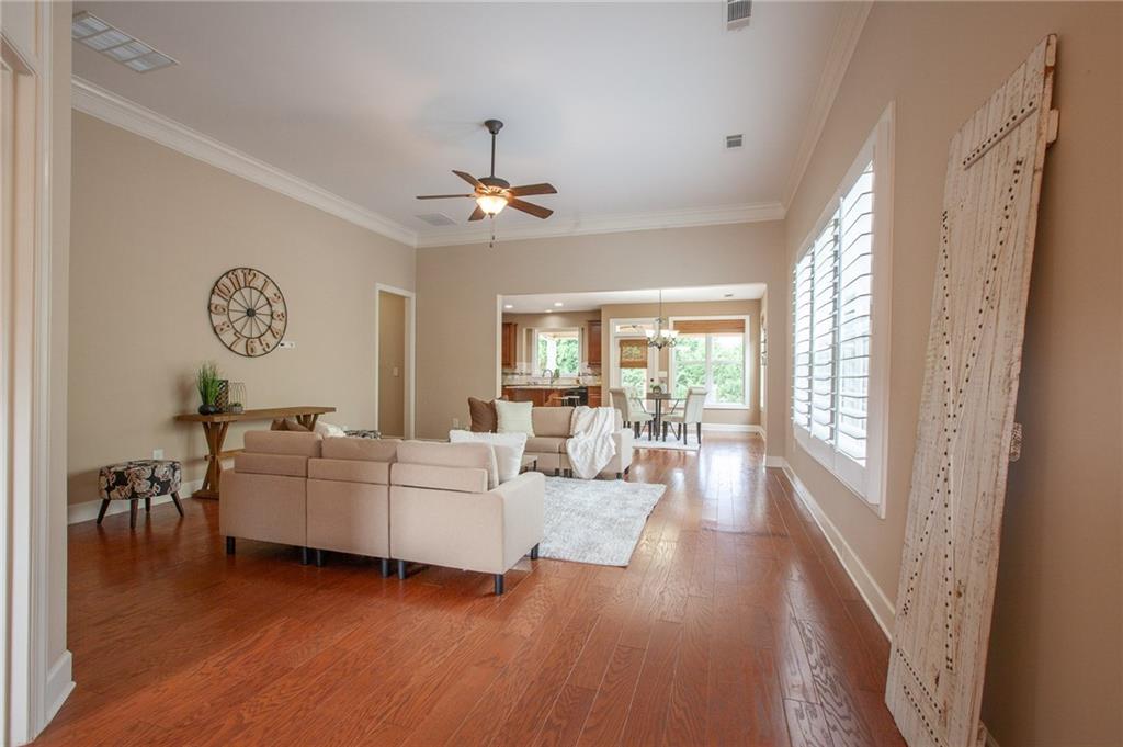 3309 Locust Cove Road SW