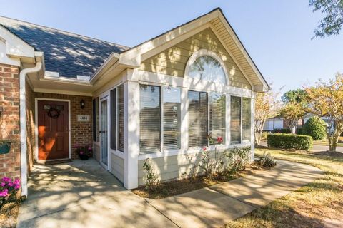 Photo of 4404 Orchard Trace #4404, Roswell, GA 30076 (MLS # 7672677)