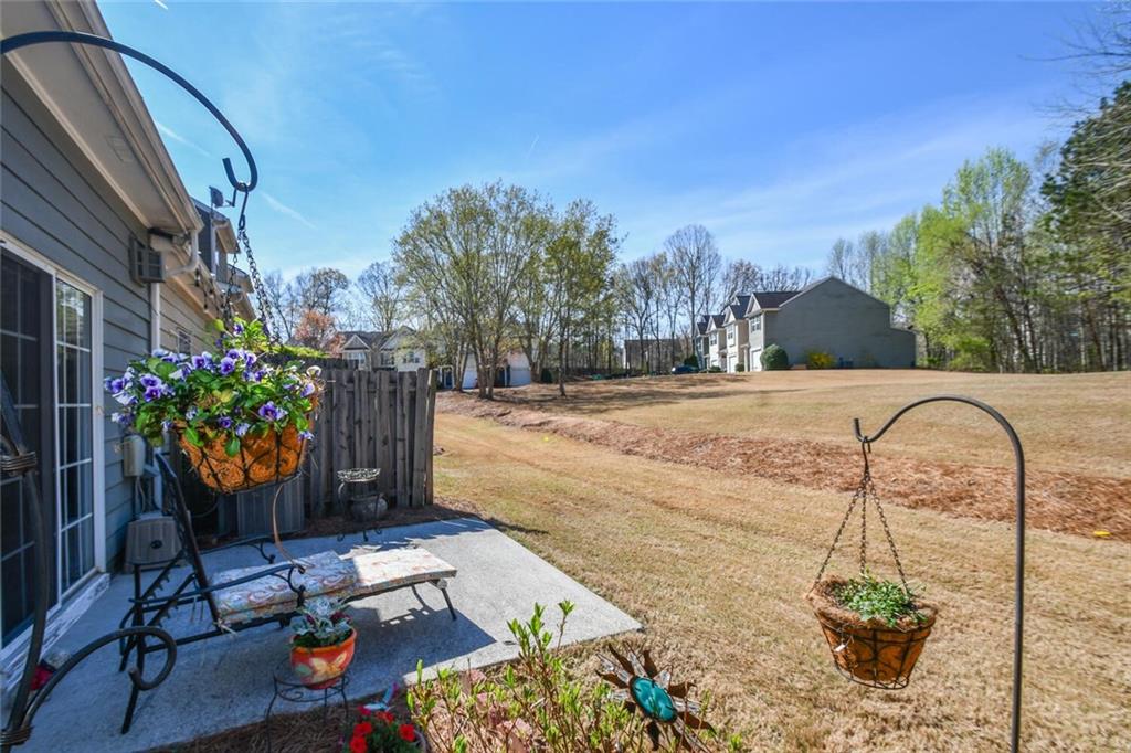 904 Magnolia Leaf Drive, Woodstock, Georgia image 2