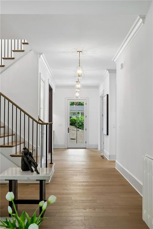 680 Edgewater Trail