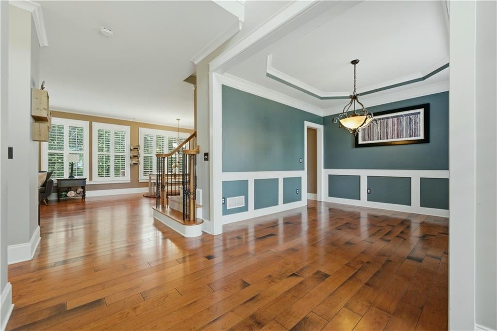 79 Evergreen Way