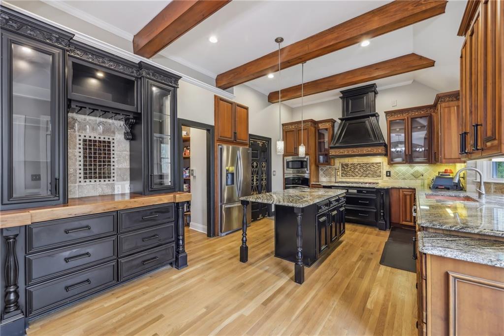 3887 Hickory Manor Drive, Suwanee, Georgia image 22