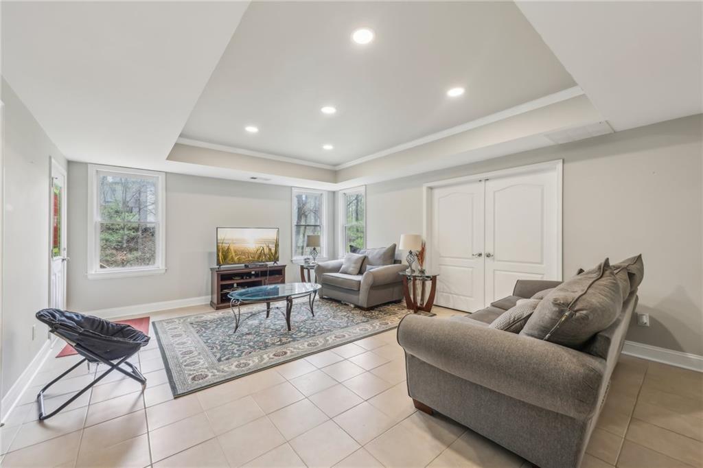 3887 Hickory Manor Drive, Suwanee, Georgia image 12