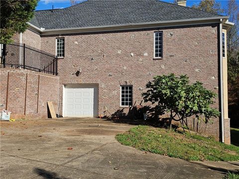 A home in Hoschton