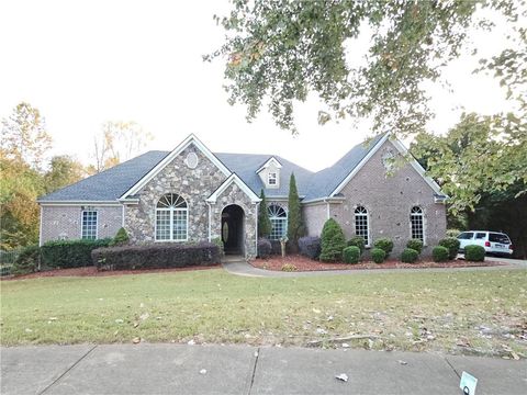 A home in Hoschton