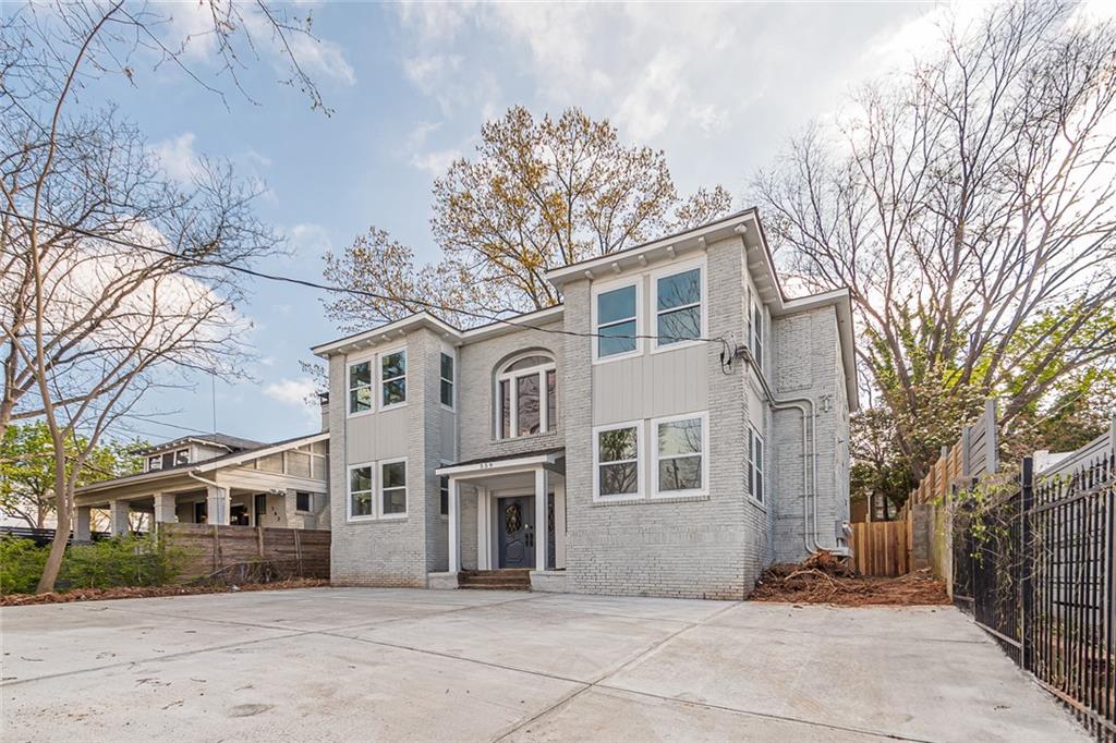 Attention investors! An amazing opportunity to set a foot at the city's prime investment area. This building contains four apartments, each is ~1000sqft 2bd/2.5ba that has been beautifully remodeled with modern finishes and attention to details. New owner will own a complete brand new renovated building with new electrical, plumbing, and HVAC systems, windows, doors, exterior and interior walls, roof, paint and more at a move-in ready condition. This property is situated in the heart of Atlanta's hottest investment neighborhood. Short walking from Ponce City Market, the Beltline, Piedmont Park, restaurants, shops and heavy high-end development all around.
