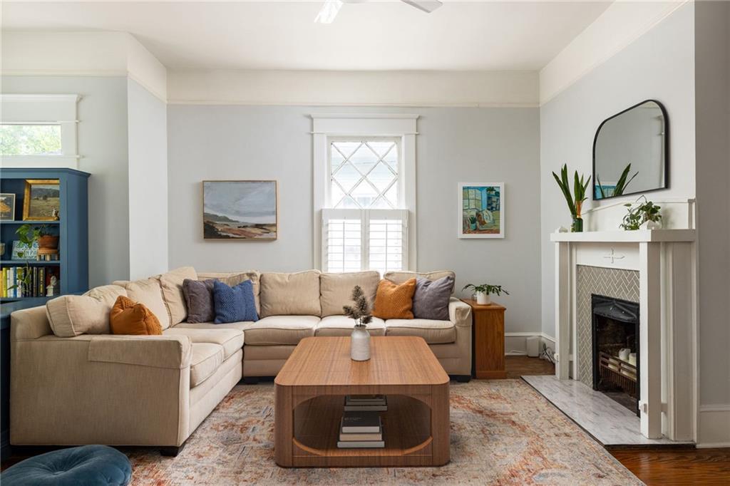 83 Waddell Street NE