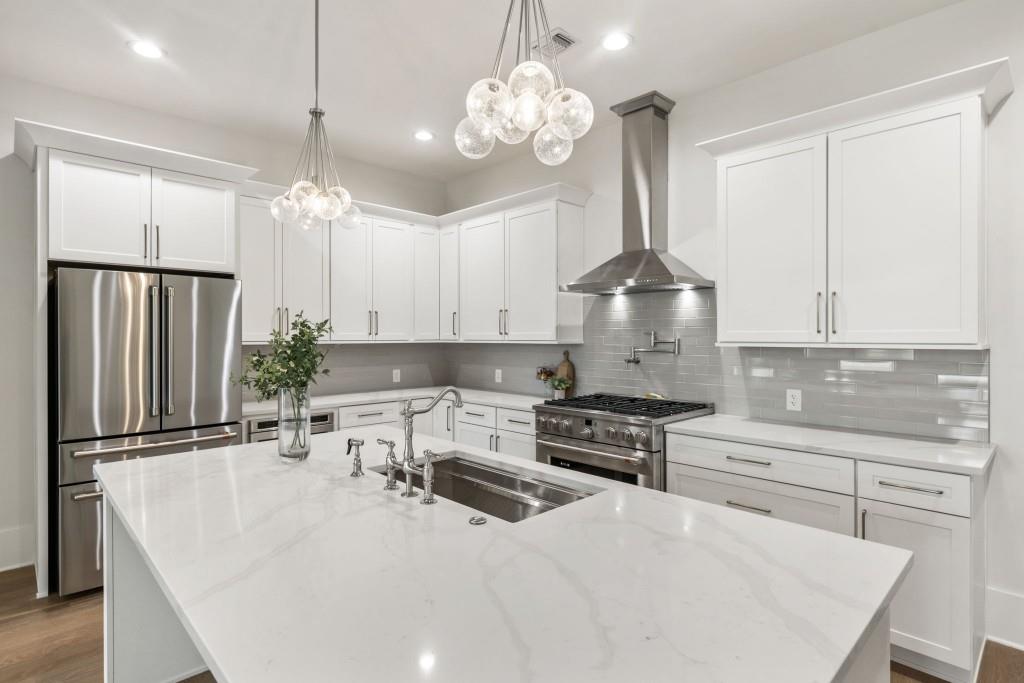 12455 Broadwell Road 202