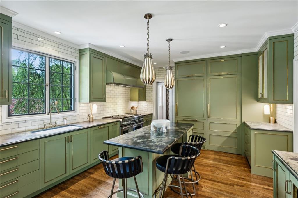 3086 E Pine Valley Road, Atlanta, Georgia image 10