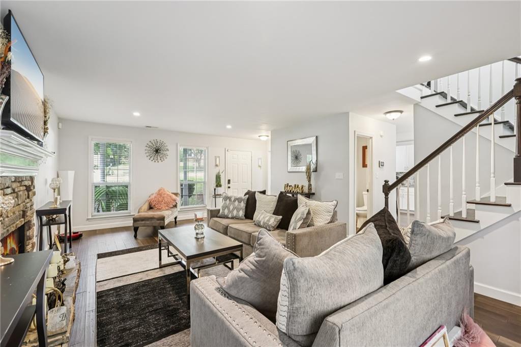 209 Kensington Trace