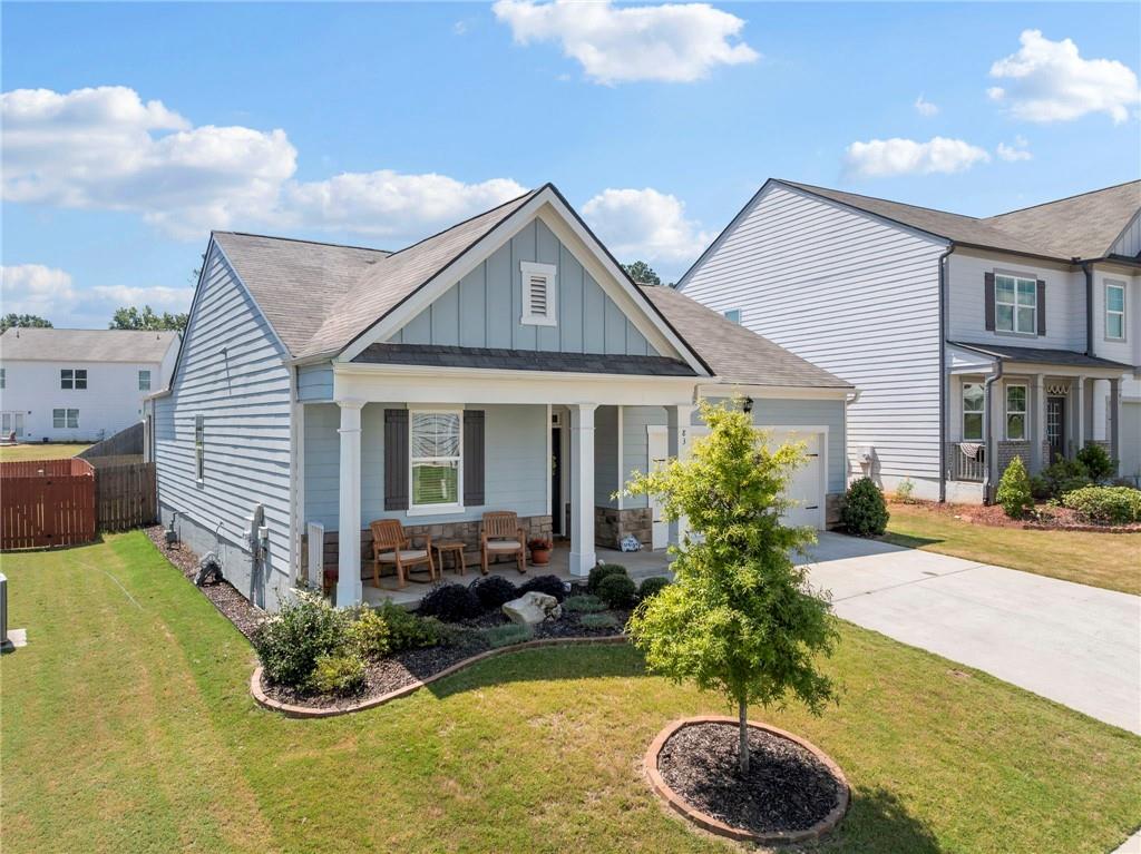 83 Fernbrook Trail