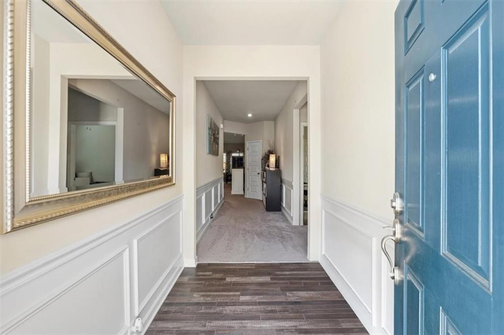 11 Rambling Oaks Drive NE