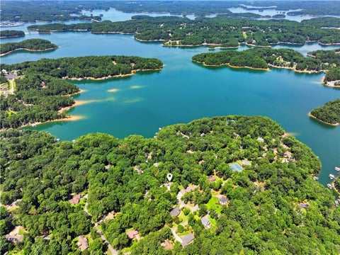 Homes For Sale - 5353 High Harbor Court<br/> Gainesville, GA 30504