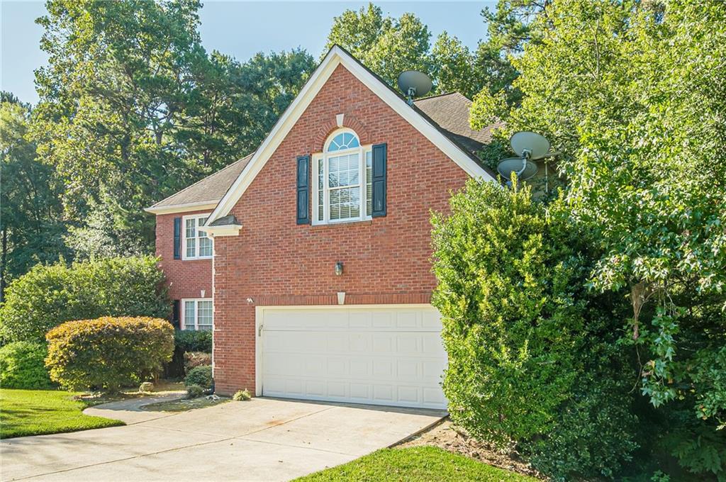 2330 Tall Timbers NE