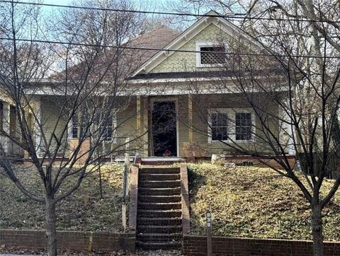 939 Hank Aaron Drive SW Atlanta GA 30315