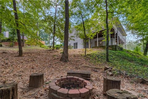 A home in Lilburn