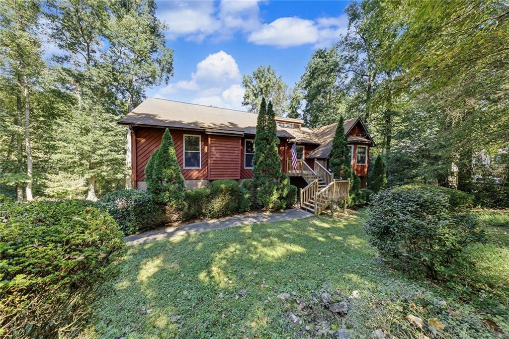 708 Cobb Trail