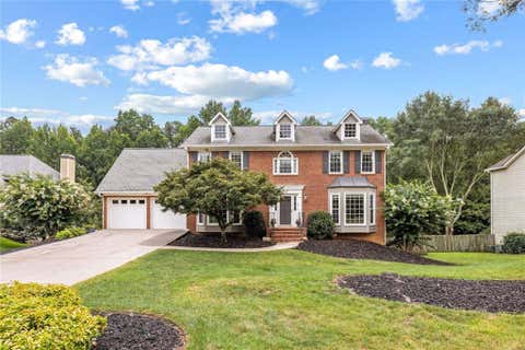 Homes For Sale - 5120 Mainstream Circle<br/> Peachtree Corners, GA 30092