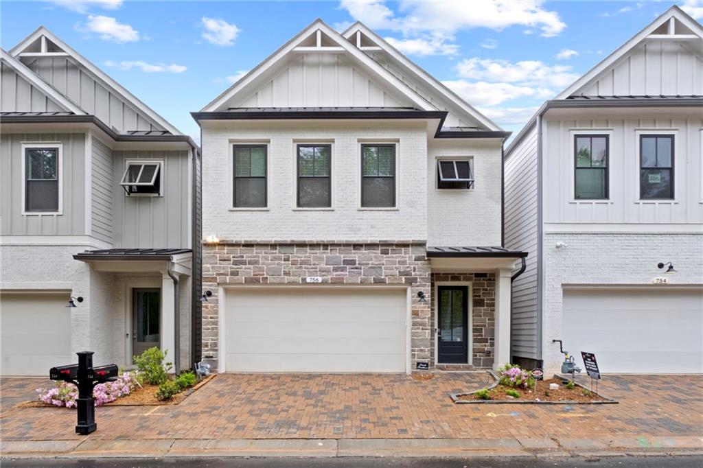 756 Stickley Oak Way, Woodstock, Georgia image 1