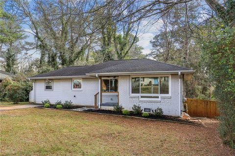 Homes For Sale - 3417 Lark Lane<br/> Decatur, GA 30032