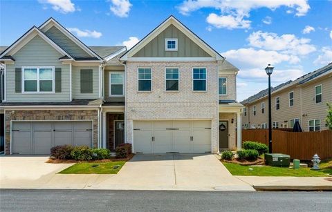 Townhouse For Sale - 7651 Squire Court<br/> Fulton County, Fairburn, GA 30213