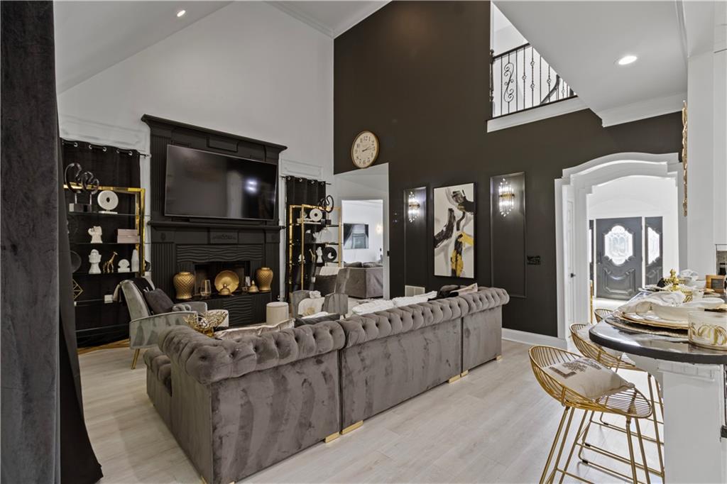 1020 Henry Terrace