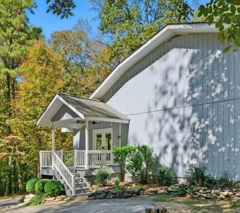 Homes For Sale - 5430 Bethlehem Road<br/> Fairburn, GA 30213