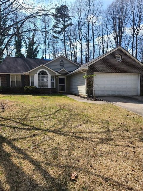 Homes For Sale - 2420 Honeycomb Way<br/> Duluth, GA 30096