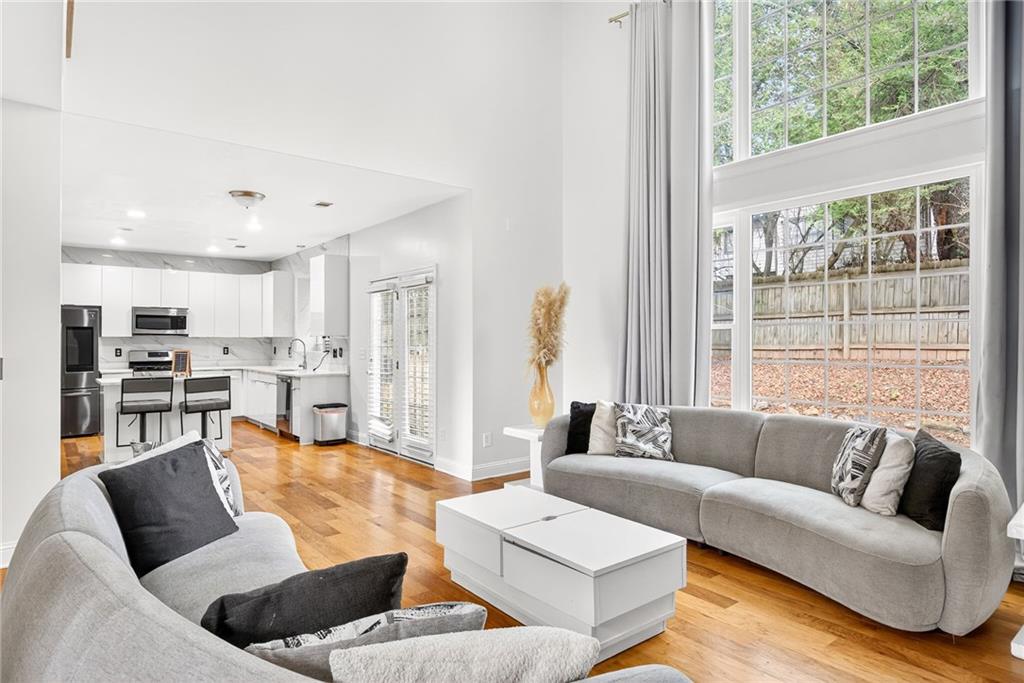 12595 Huntington Trace