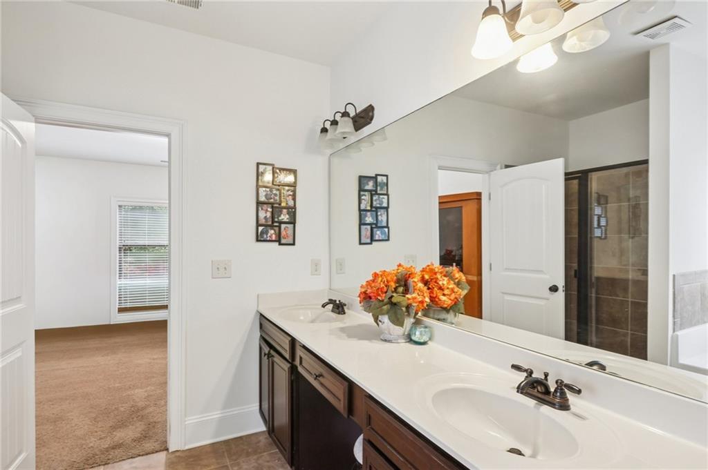 The Estates at Mountain View - Residential