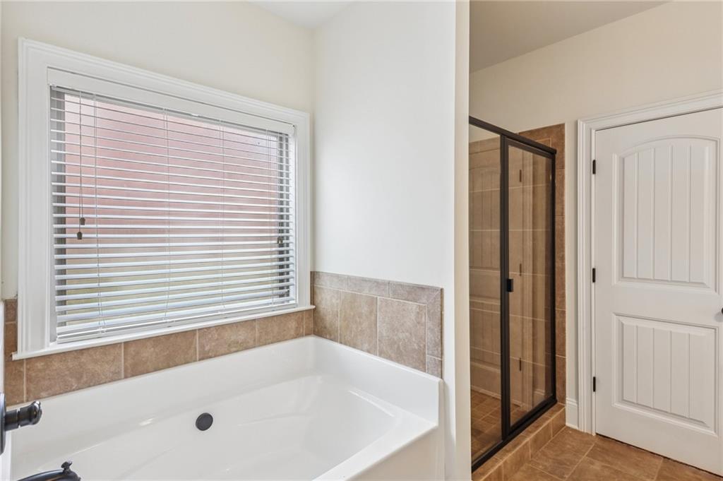 The Estates at Mountain View - Residential