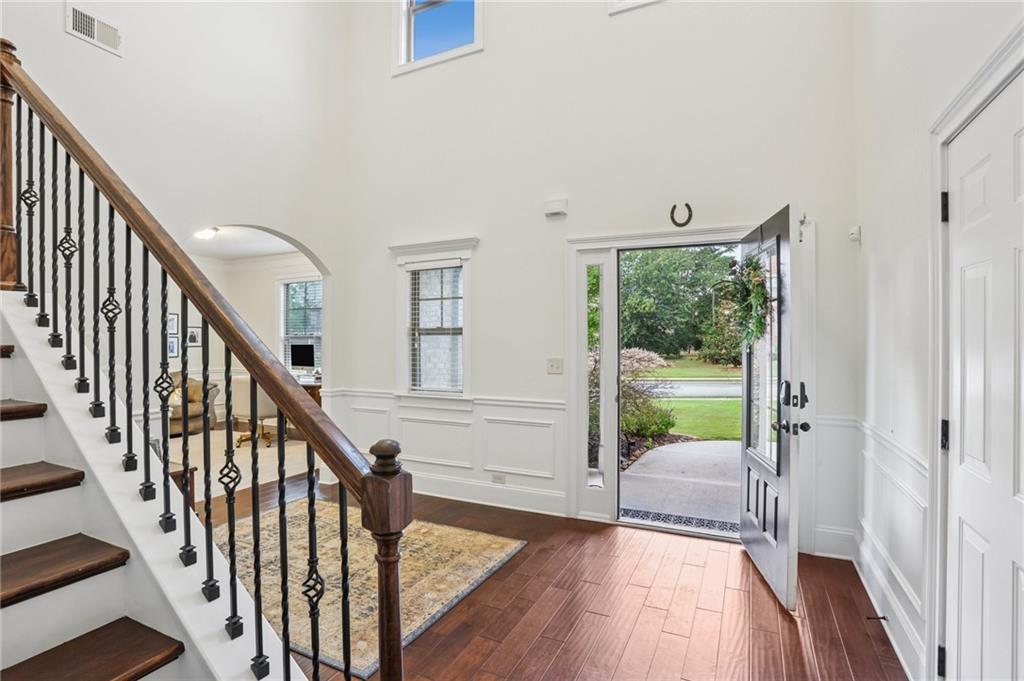 The Estates at Mountain View - Residential