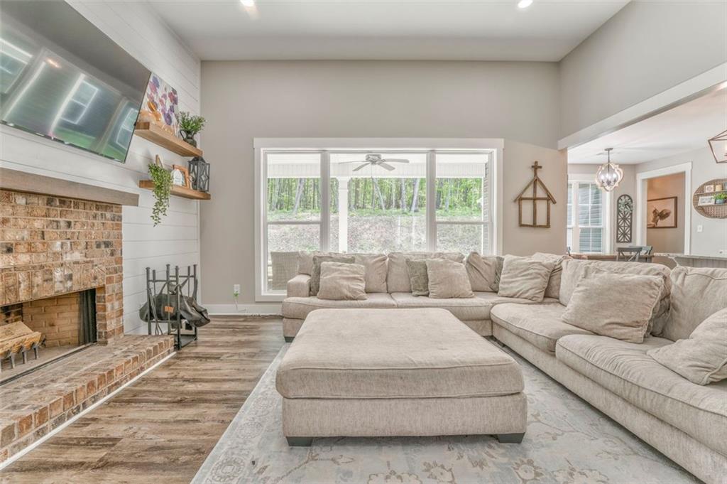 555 E Valley Road, Rydal, Georgia image 33