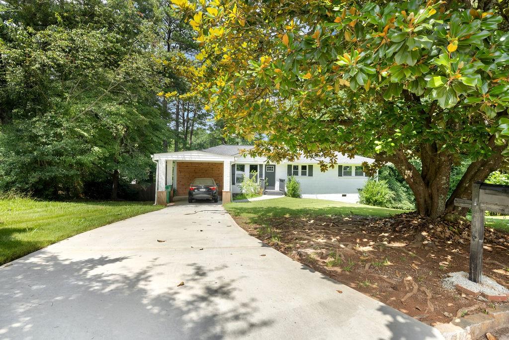 2060 Hallmark Court SE
