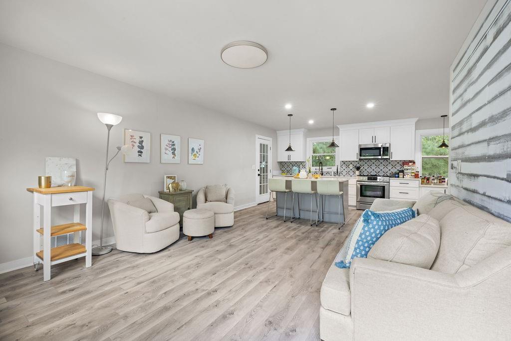 2060 Hallmark Court SE