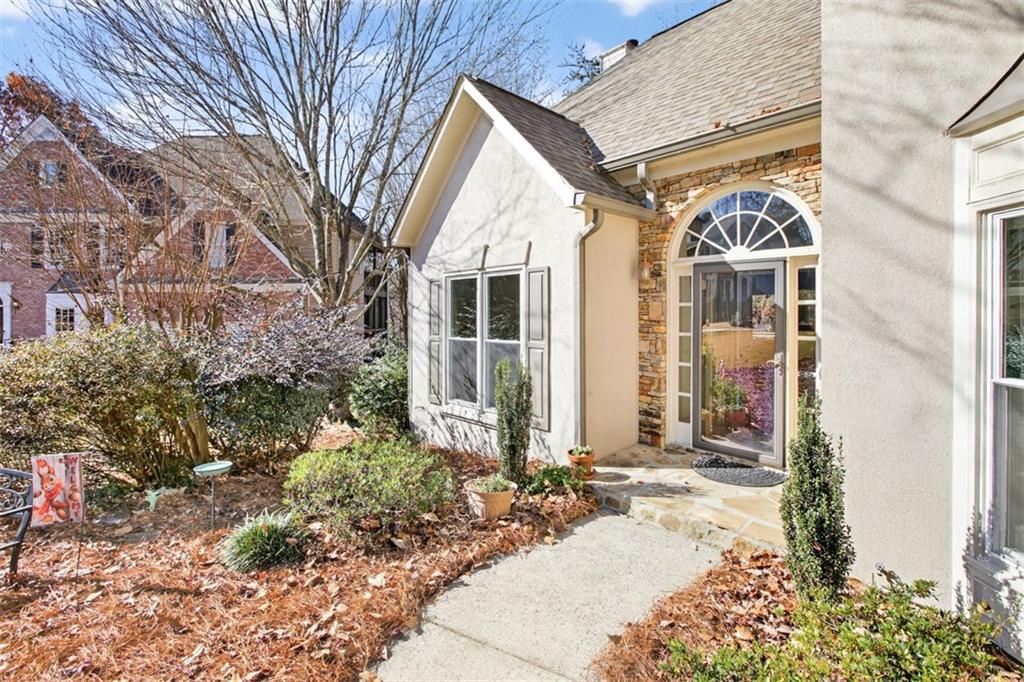 5060 Brent Knoll Lane