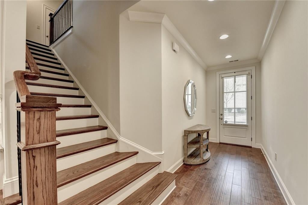 5260 Cresslyn Ridge