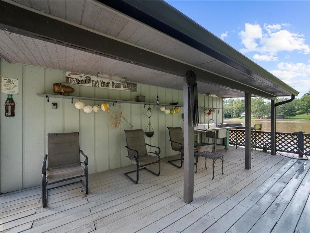 100 Southlake Drive