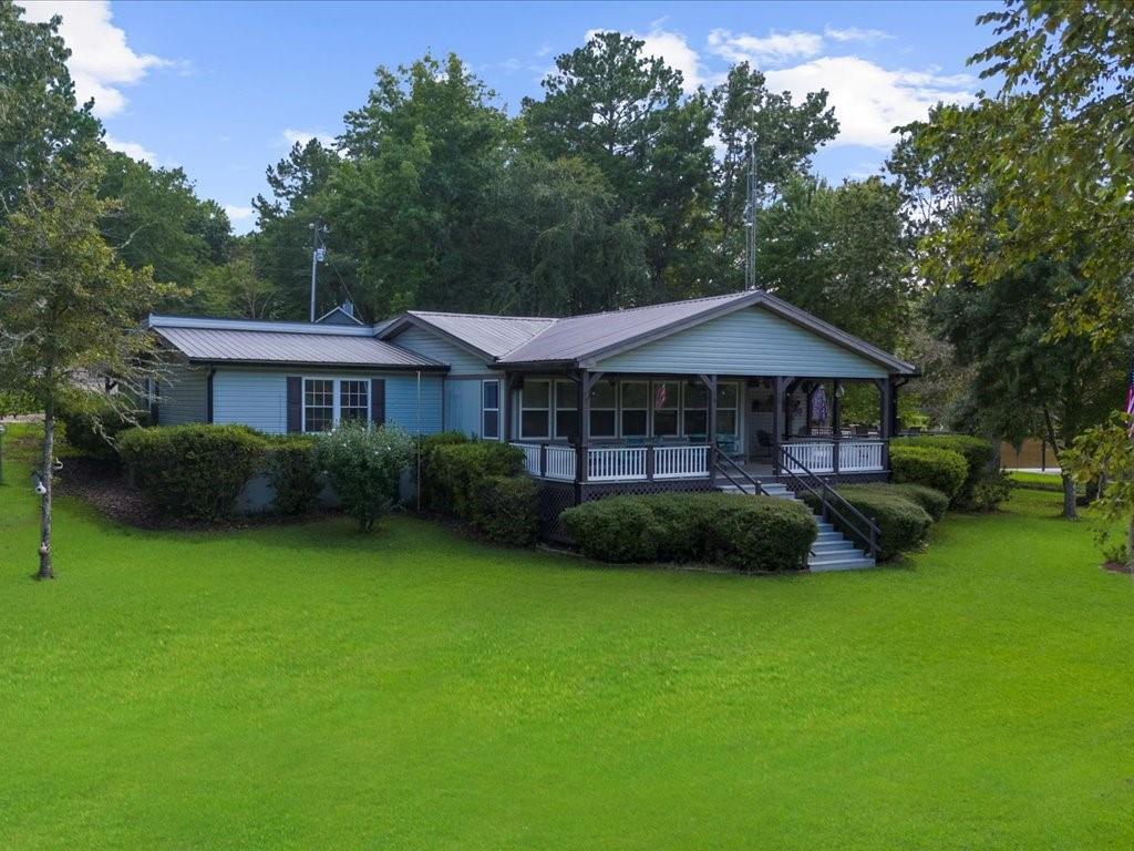 100 Southlake Drive