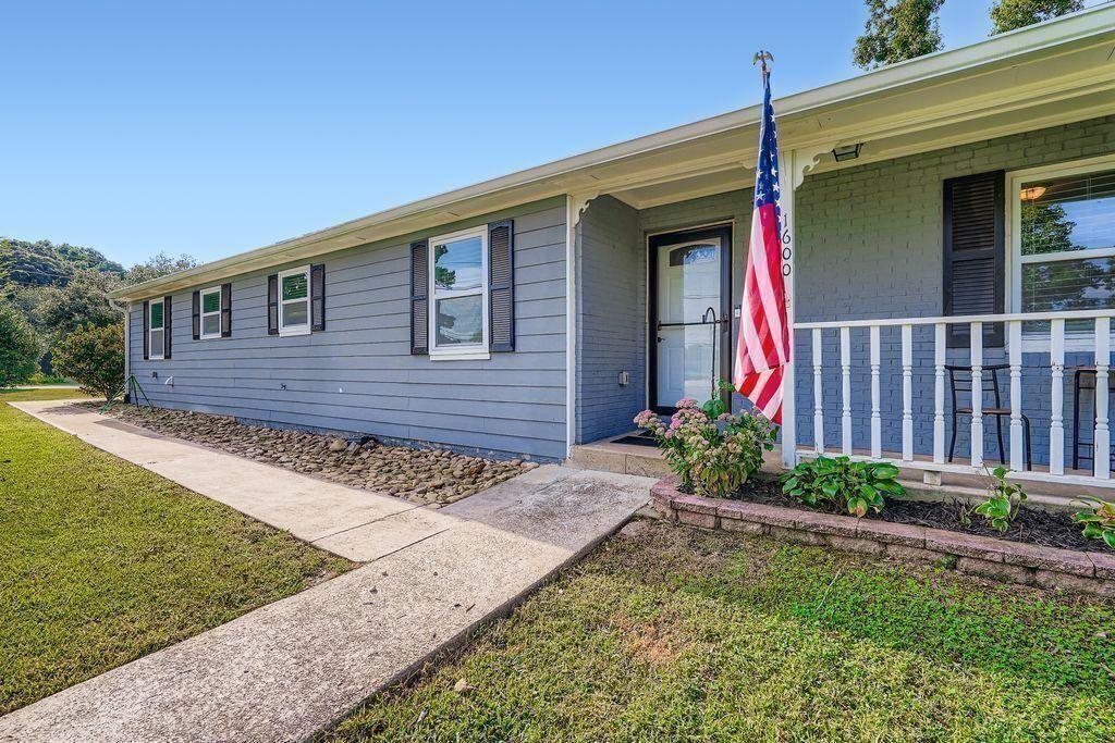 1600 Steeple Chase Road
