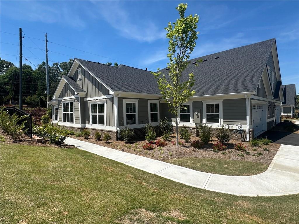3705 Baguette Court 101