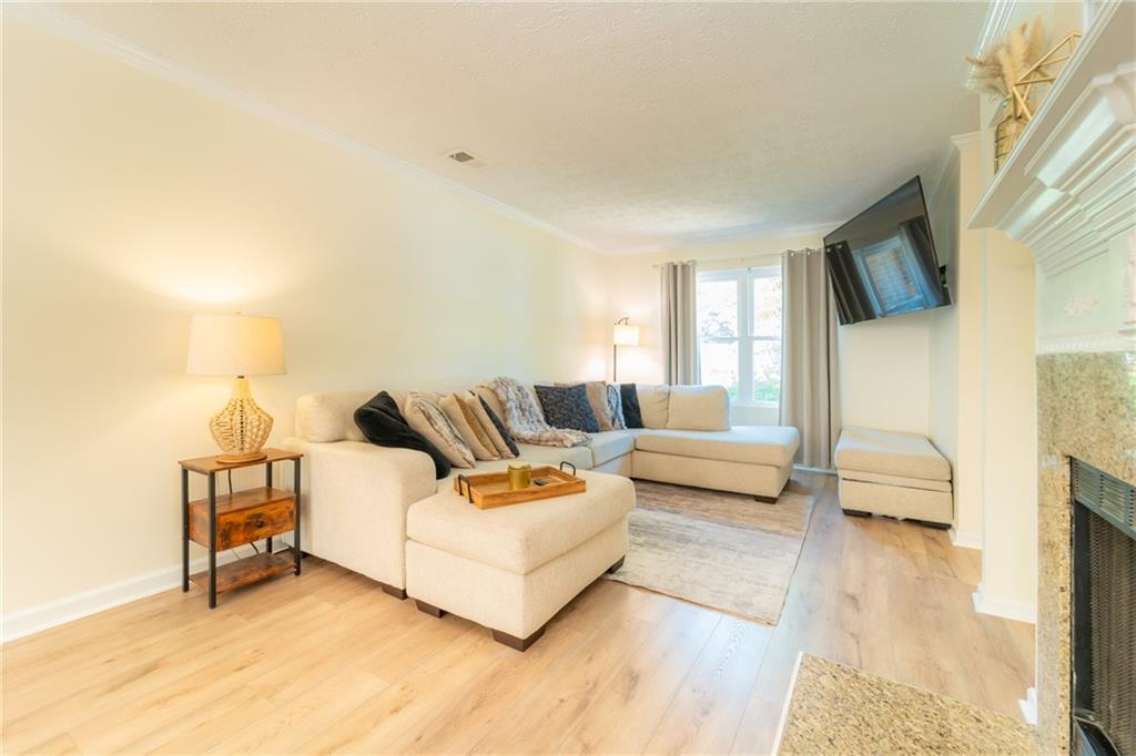 3677 Blackshear Court
