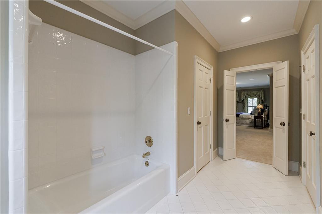 Country Club of the South - Residential