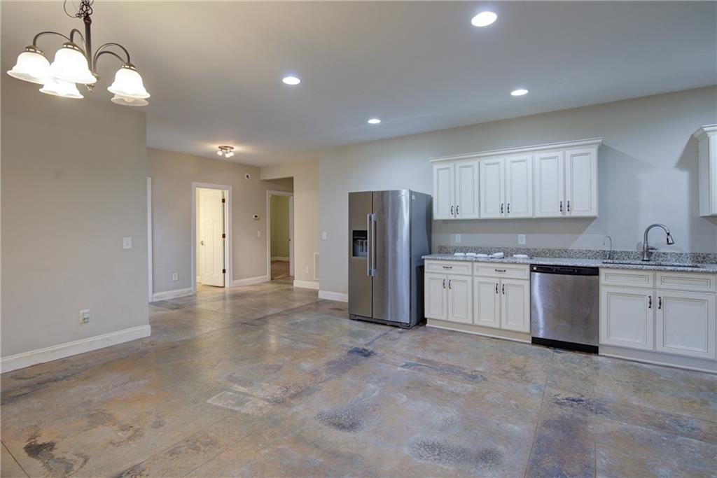 8365 Wallace Wood Road