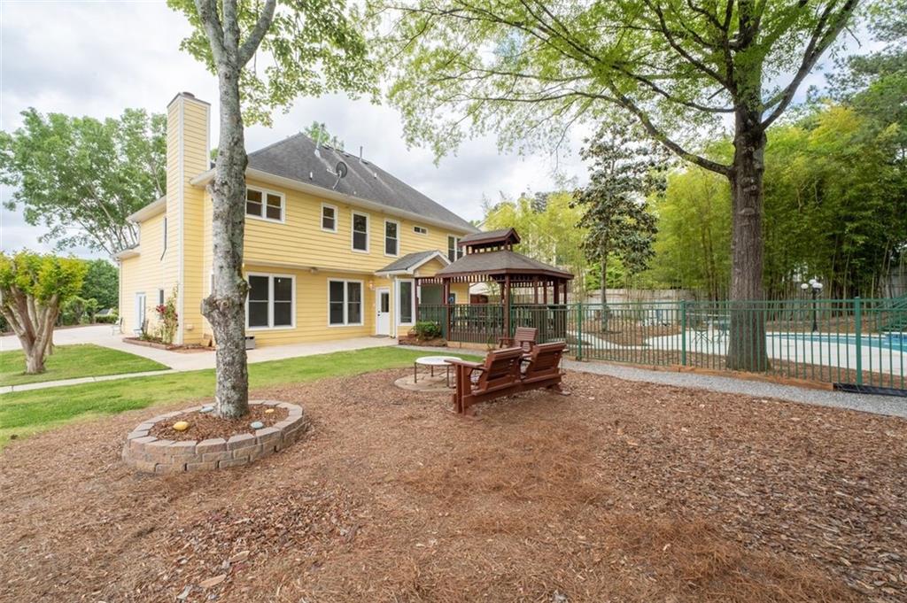 5300 Coacoochee Terrace, Johns Creek, Georgia image 32