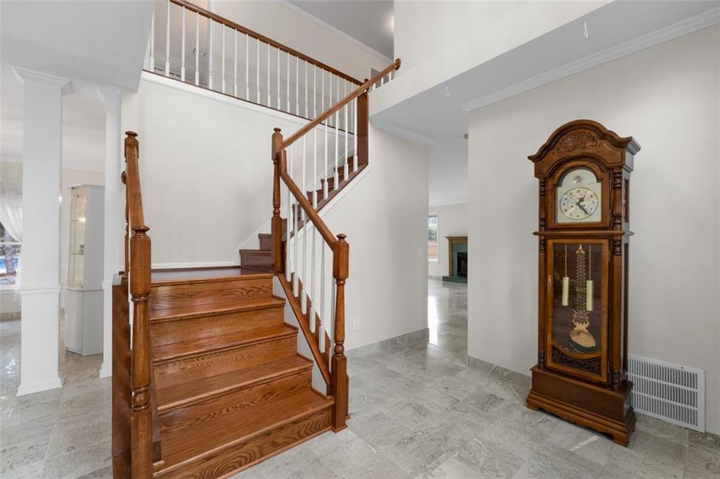 5300 Coacoochee Terrace, Johns Creek, Georgia image 5