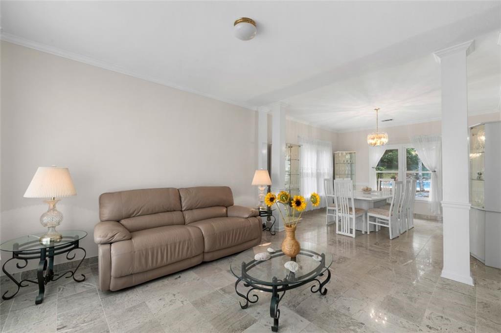 5300 Coacoochee Terrace, Johns Creek, Georgia image 7