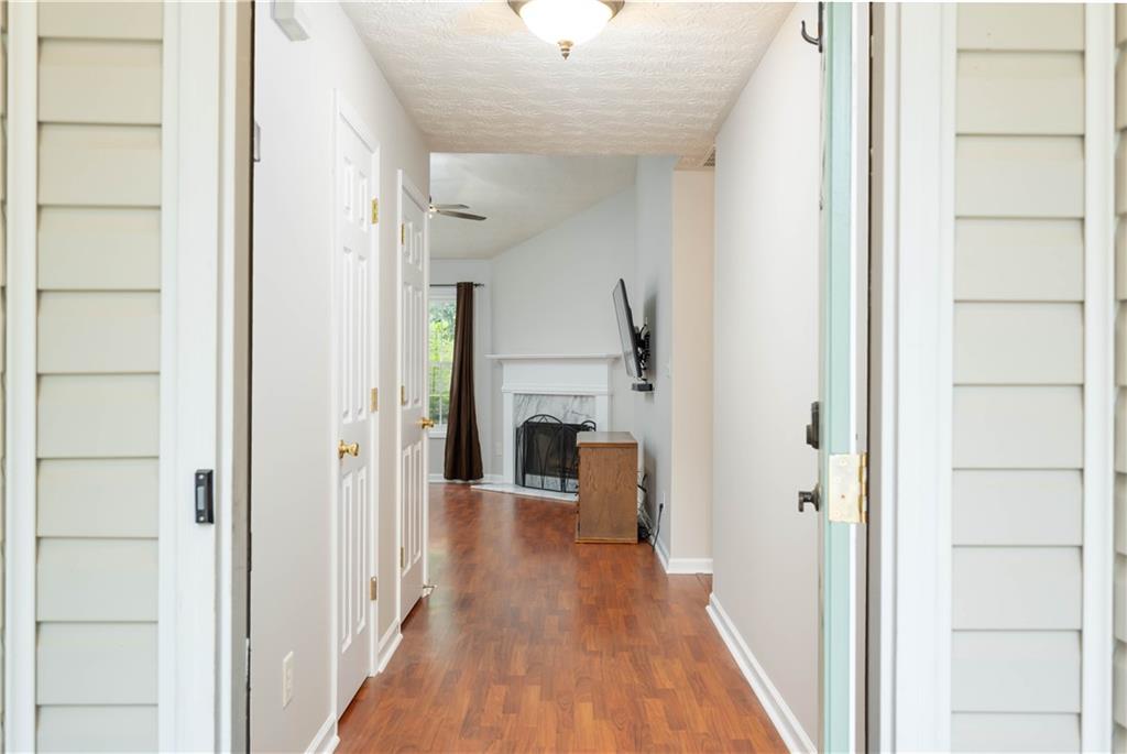 5279 Leecroft Drive
