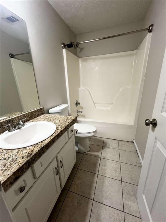 3013 Rockview Drive, Loganville, Georgia image 7