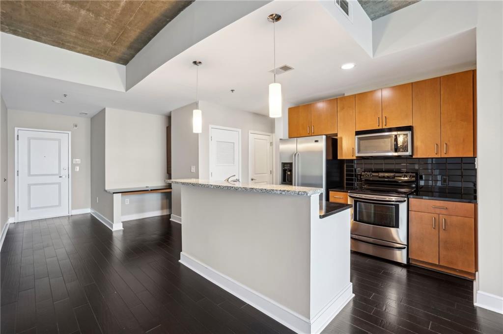 950 W Peachtree Street NW 1613